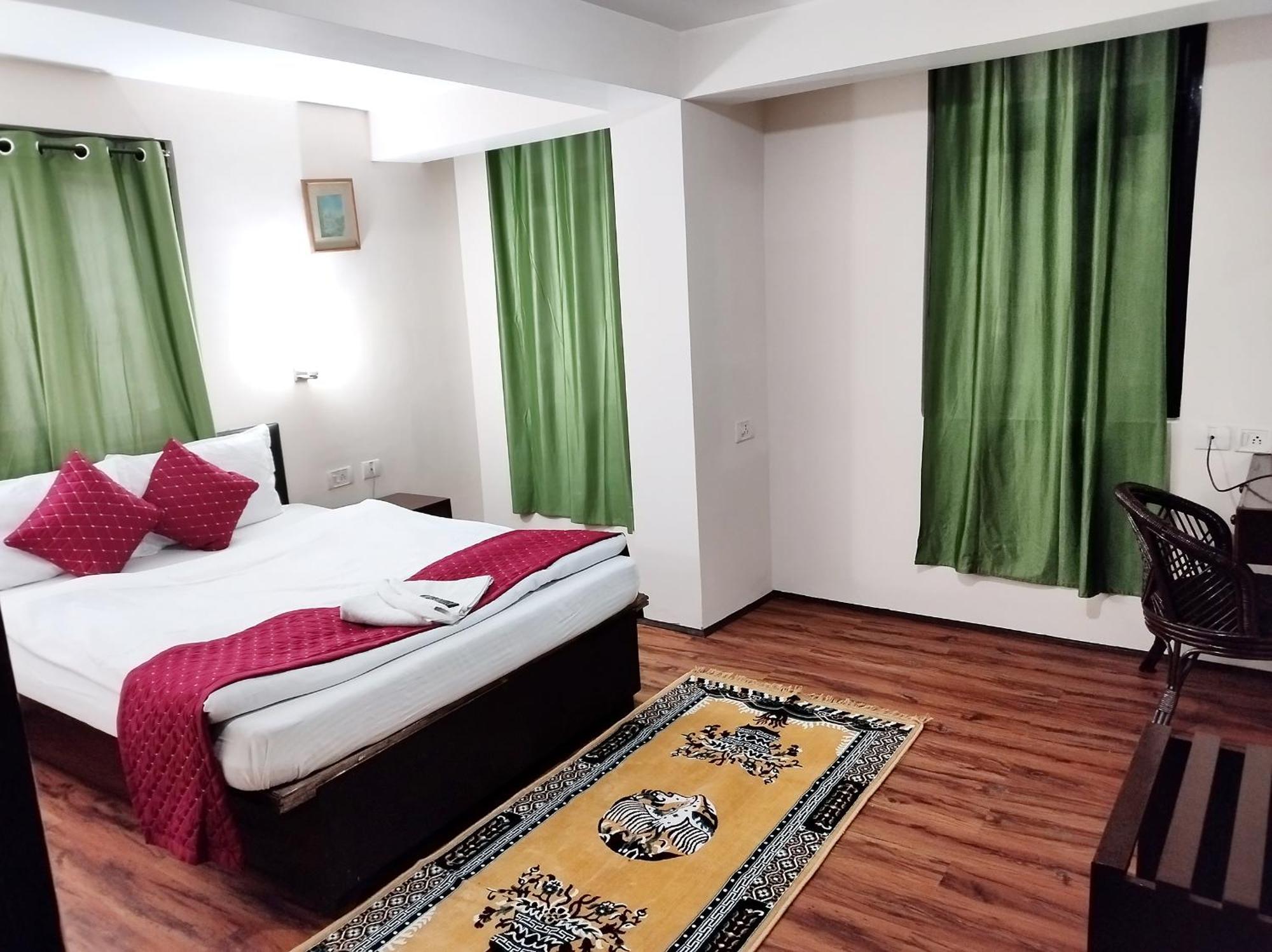 Hotel Bamboo Grove Gangtok Exterior foto